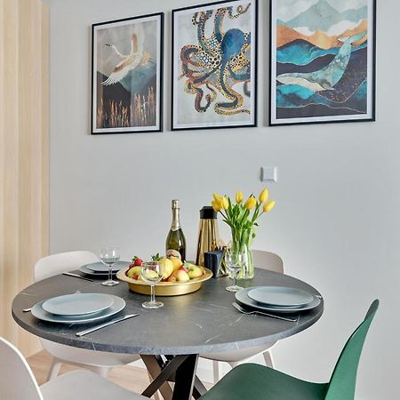 Apartament Walowa Shipyard Gdansk Exterior photo
